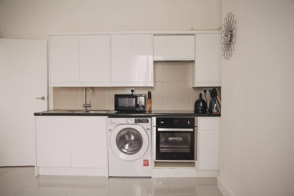 3 Bed Flat With Balcony Central London Exterior foto