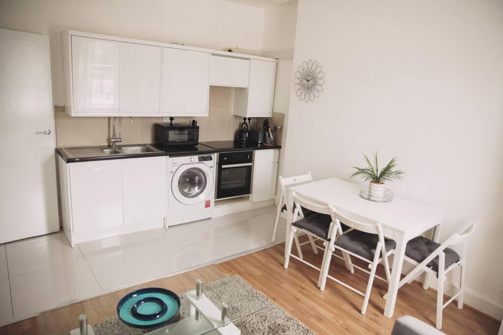 3 Bed Flat With Balcony Central London Exterior foto